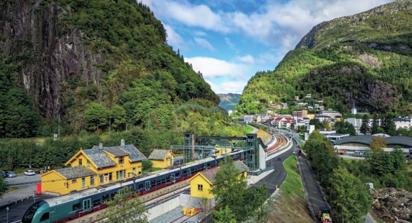 GRUNORB 5_C_shutterstock - Norwegens Fjorde mit Bergenbahn